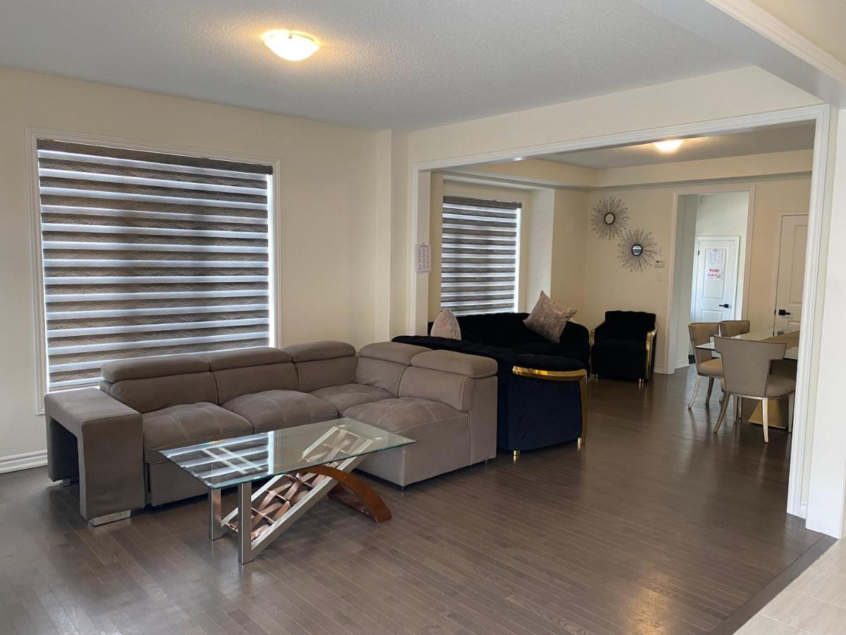 Villa 537 Veterans Dr Brampton On L7A 0C4 Exterior foto